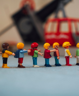 Navy And Gold Modern Attorney At Law Logo (8)